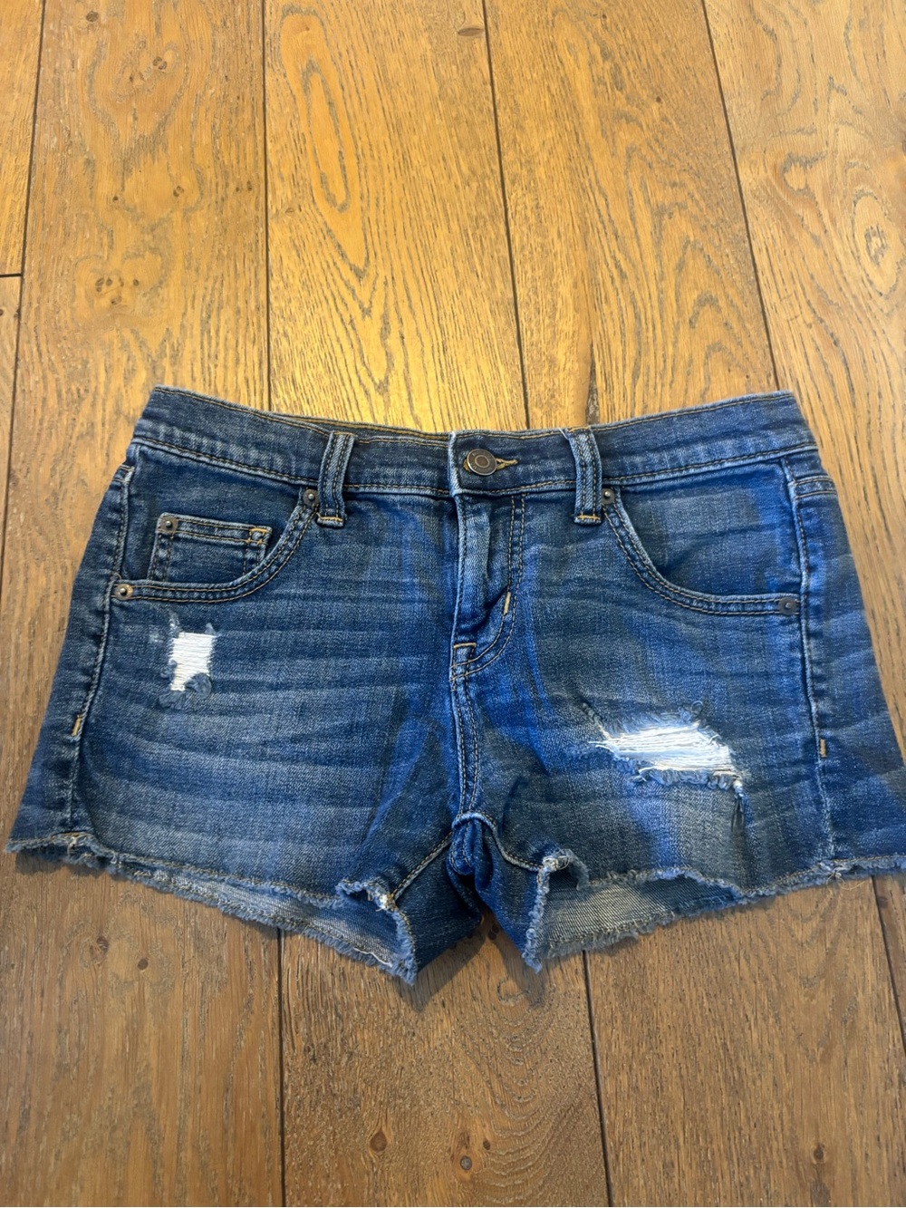 Mossimo Denim Women's Distressed Denim Shorts - Blue